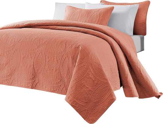 Austin 3-Piece Oversized Bedspread Coverlet Set (King, Salmon), Polyester