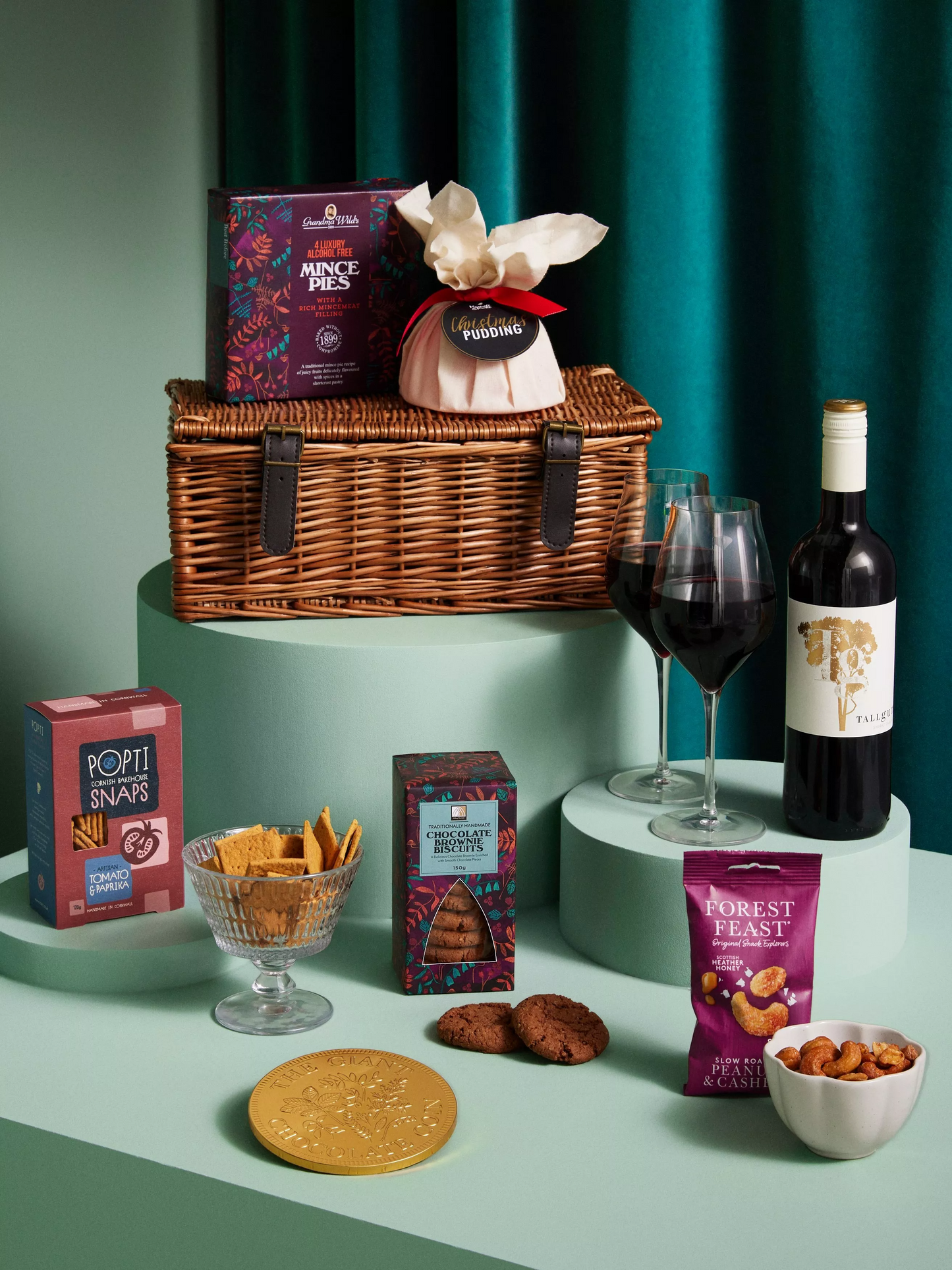 John Lewis Festive Treats Wicker Hamper