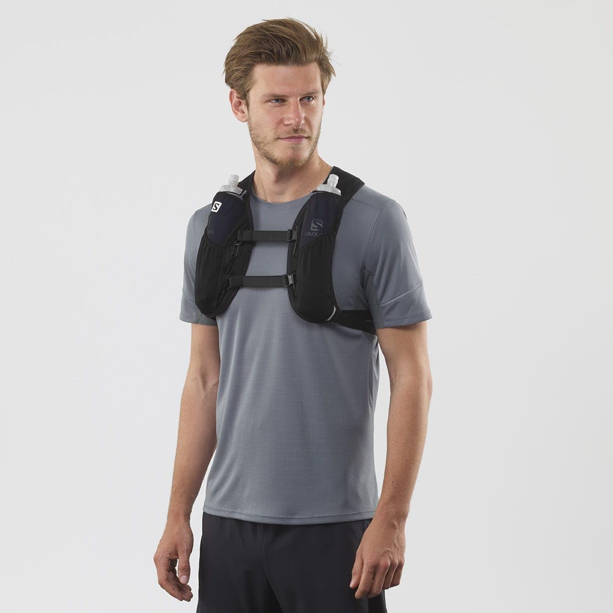 Agile 2 Set Unisex Running Vest with Flask Included, Essential Capacity, Reflective Detailing