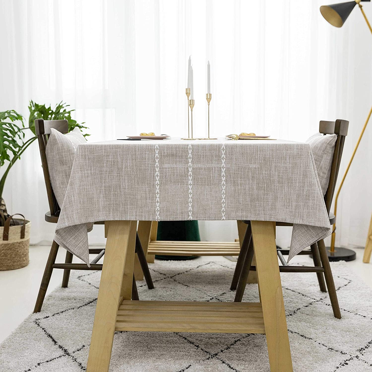 Square Tablecloth 132X132 CM, Heat-Resistant Heavy Duty Table Cloth, Stripe Faux Linen Table Cover for Kitchen Dinning Tabletop round Table(52 X 52Inch, Light Linen)