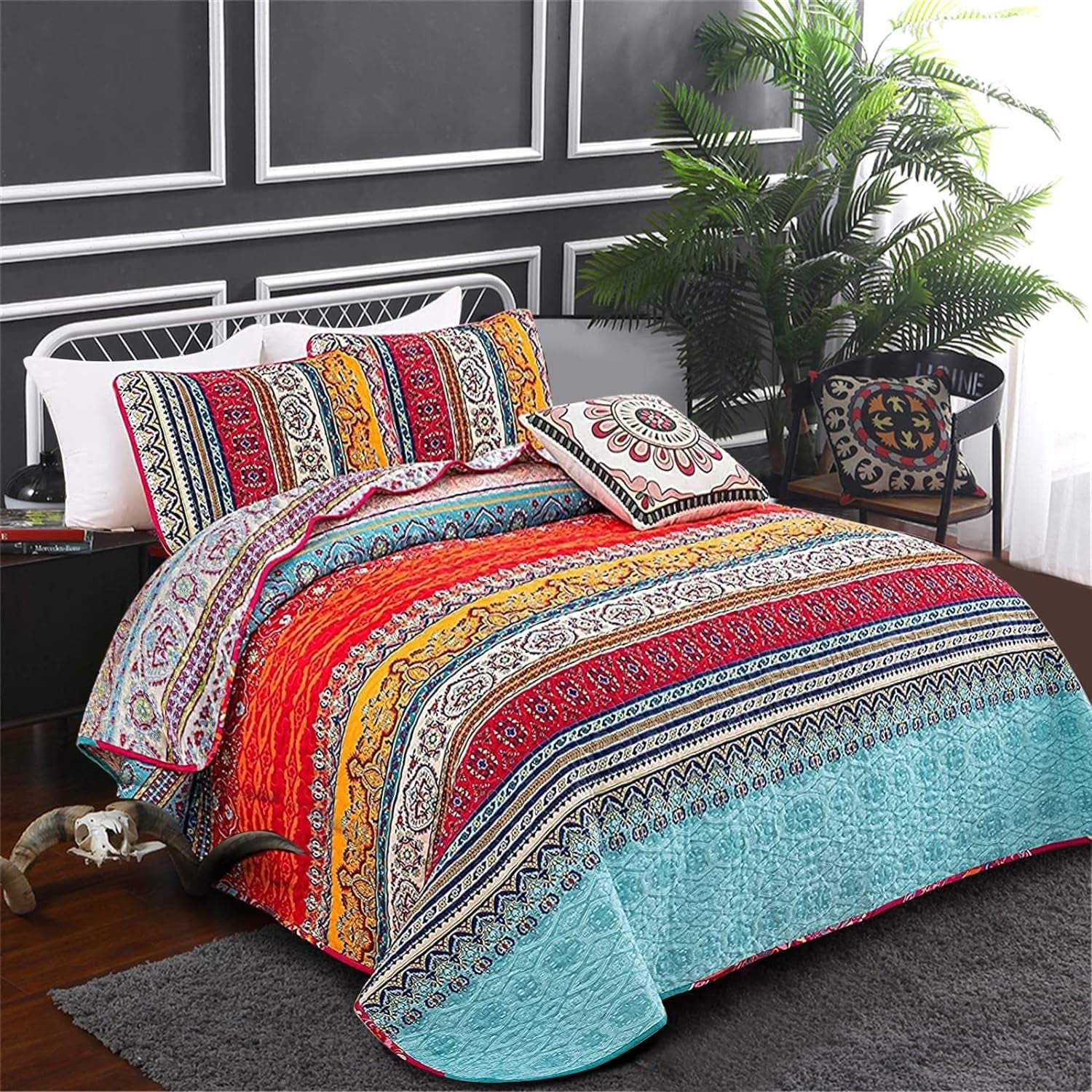 King Size Reversible Bohemian Bedspread with 2 Pillowcases Boho Striped Bedspread Coverlet for All Season Soft Microfiber Quilt 240X260Cm